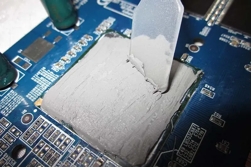 Apply Thermal Compound